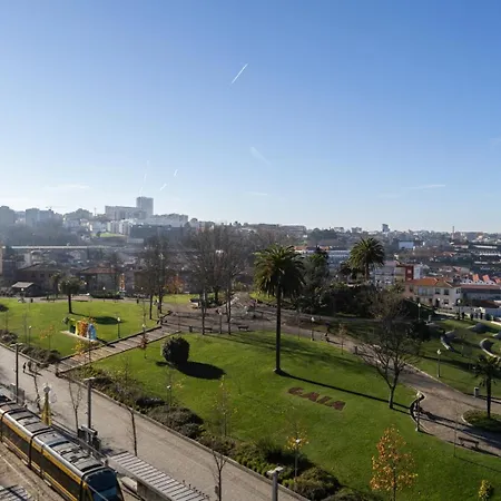 Hostwise - Quinta Do Vintém W/ Terrace Near Wow Hébergement de vacances Vila Nova de Gaia