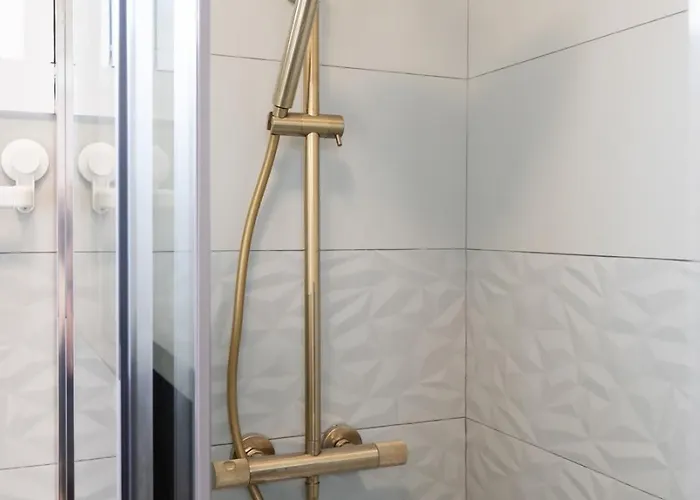 Dom wakacyjny Hostwise - Quinta Do Vintem W/ Terrace Near Wow