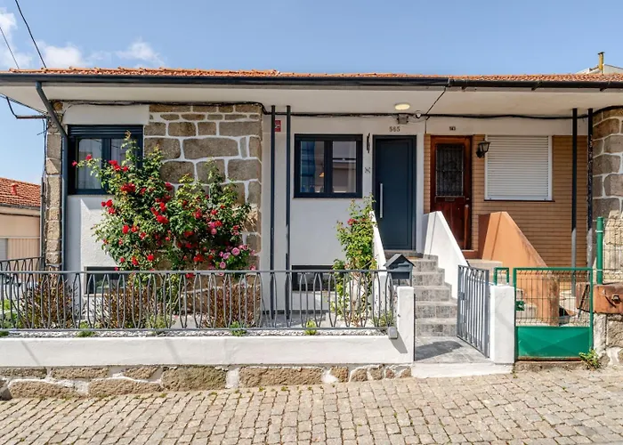 Tatil Evi Hostwise - Quinta Do Vintem W/ Terrace Near Wow