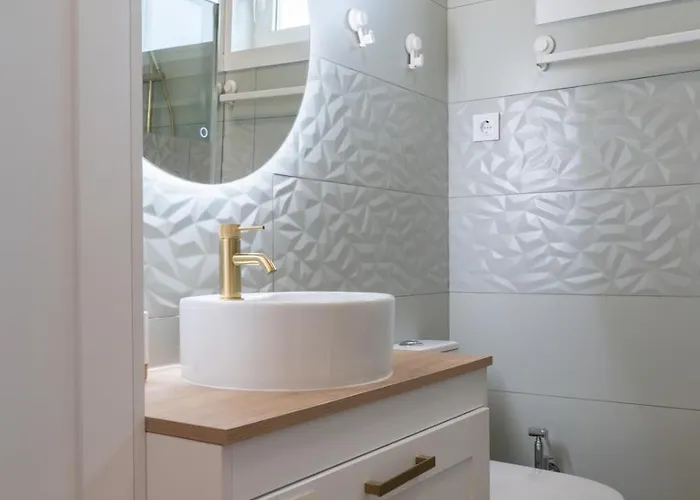 Dom wakacyjny Hostwise - Quinta Do Vintem W/ Terrace Near Wow *